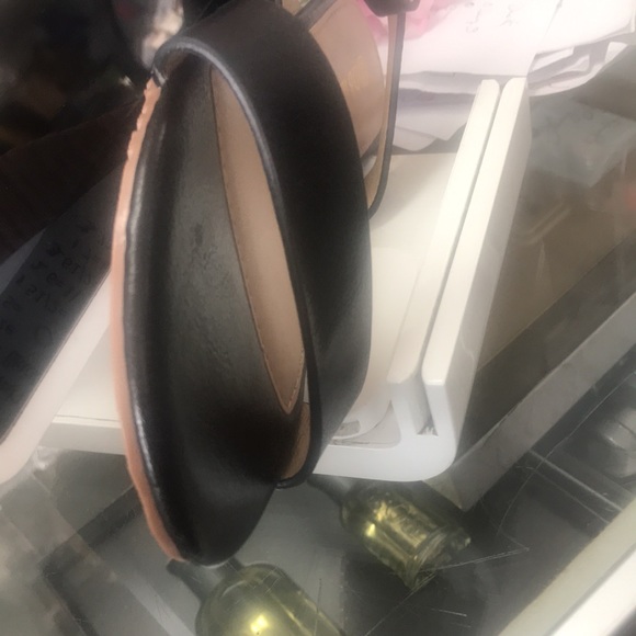 Black flat sandals - Picture 6 of 6